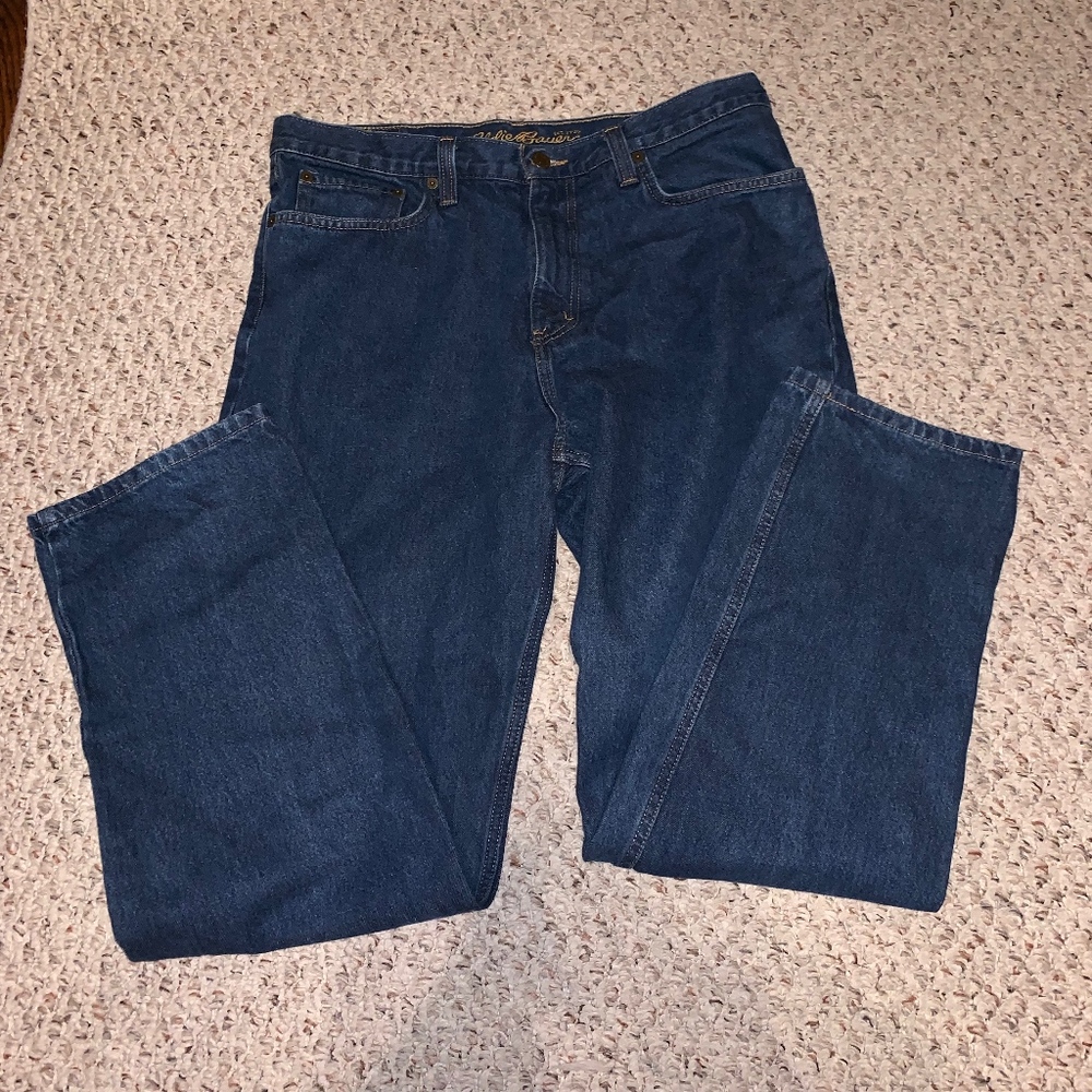 Eddie Bauer Classic Fit Jeans ( 34 X 32 )